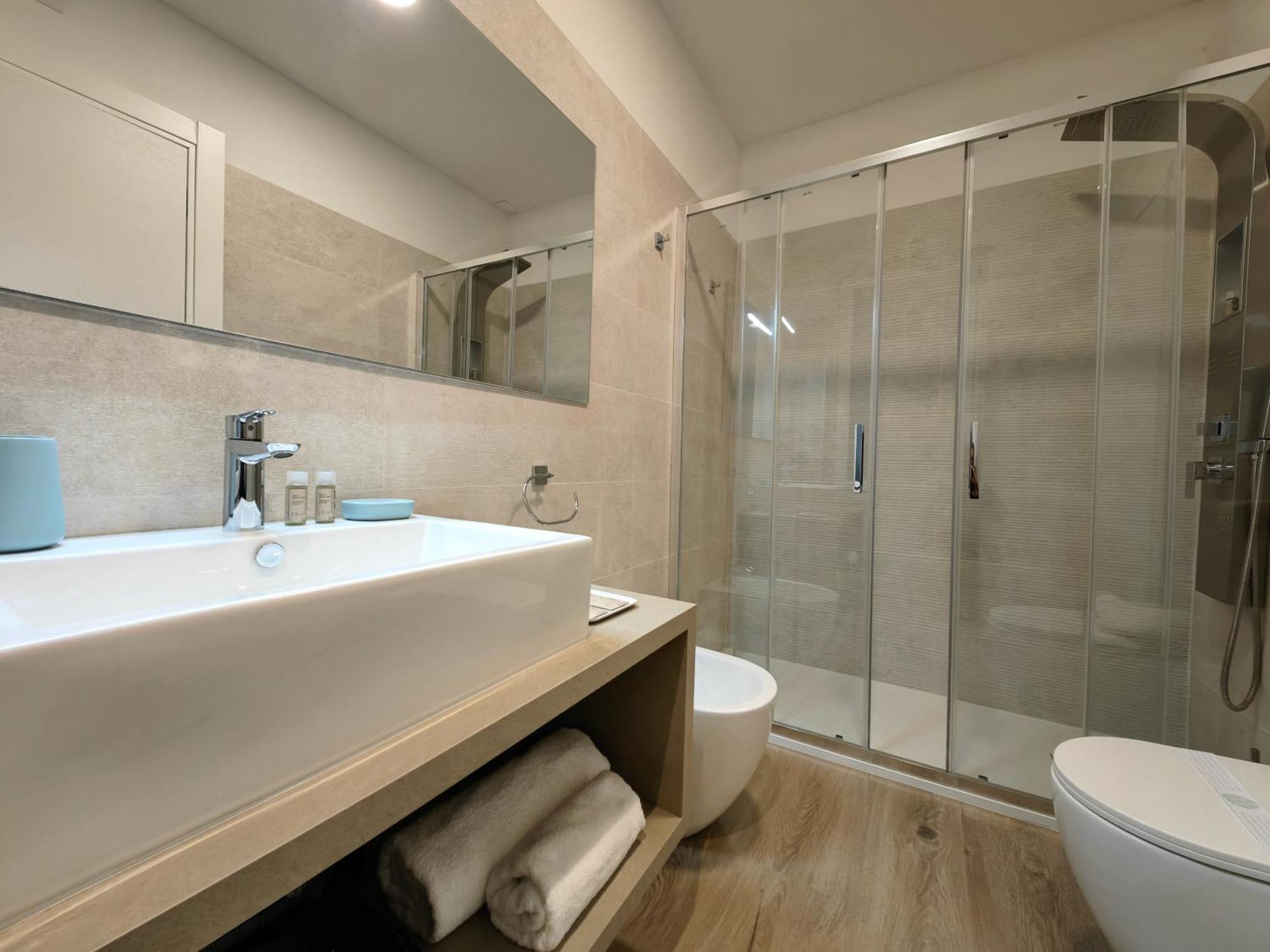 Galleria Roma Art Guesthouse Ористано Екстериор снимка